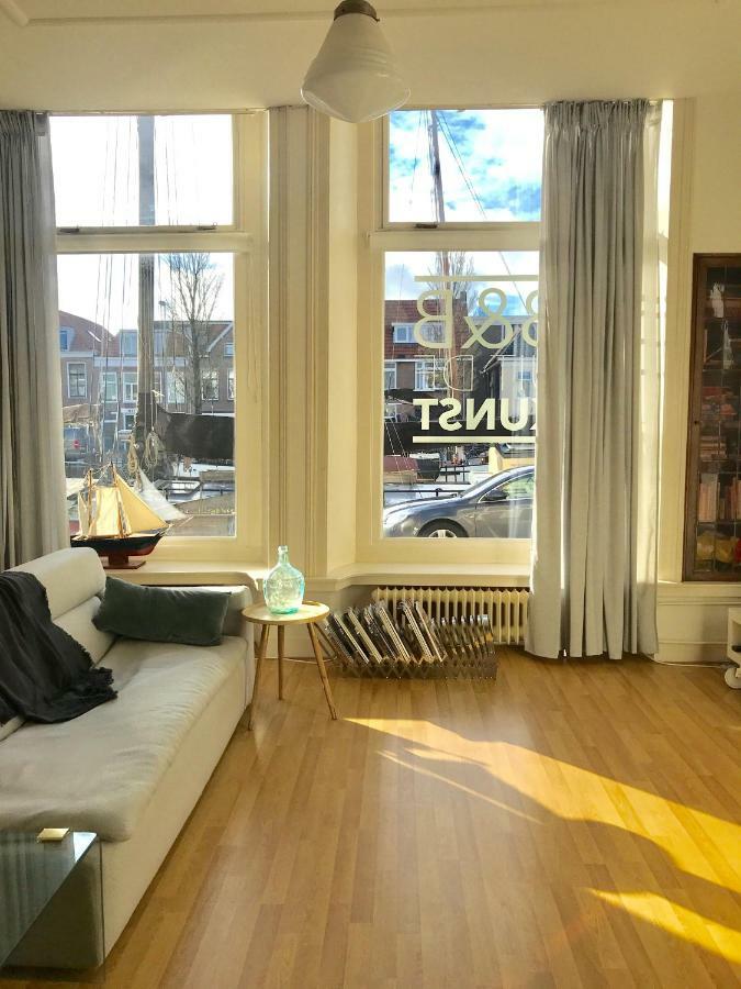 Guesthouse Uit De Kunst Leeuwarden Eksteriør billede